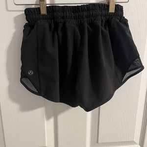 Lululemon hotty hots